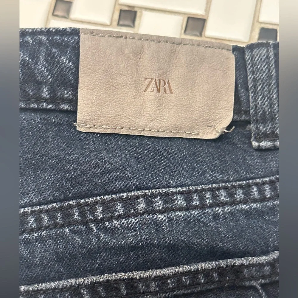 Zara Black Wide-Leg Jeans with High Waist